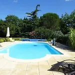 Privee Dans Spacieuse Maison Du Perigord, Avec Piscine ברגרק