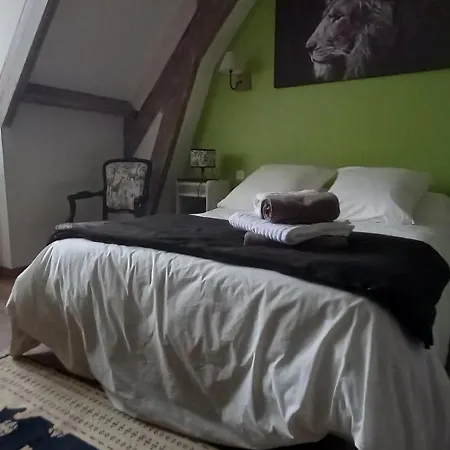 Privee Dans Spacieuse Maison Du Perigord, Avec Piscine Pansiyon